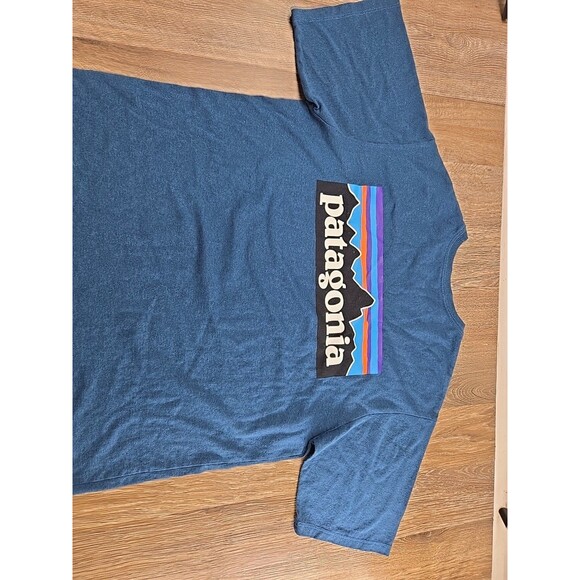 Patagonia  Responsibili-Tee Uprisal T-Shirt Mens S Navy Short Sleeve Cotton Poly - Picture 3 of 8